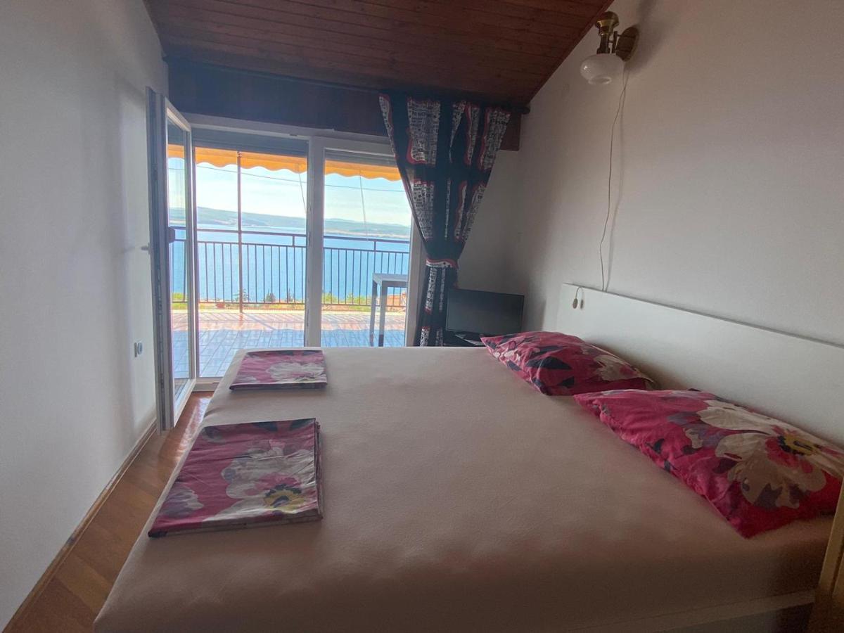 Apartments Drazen Crikvenica Bagian luar foto