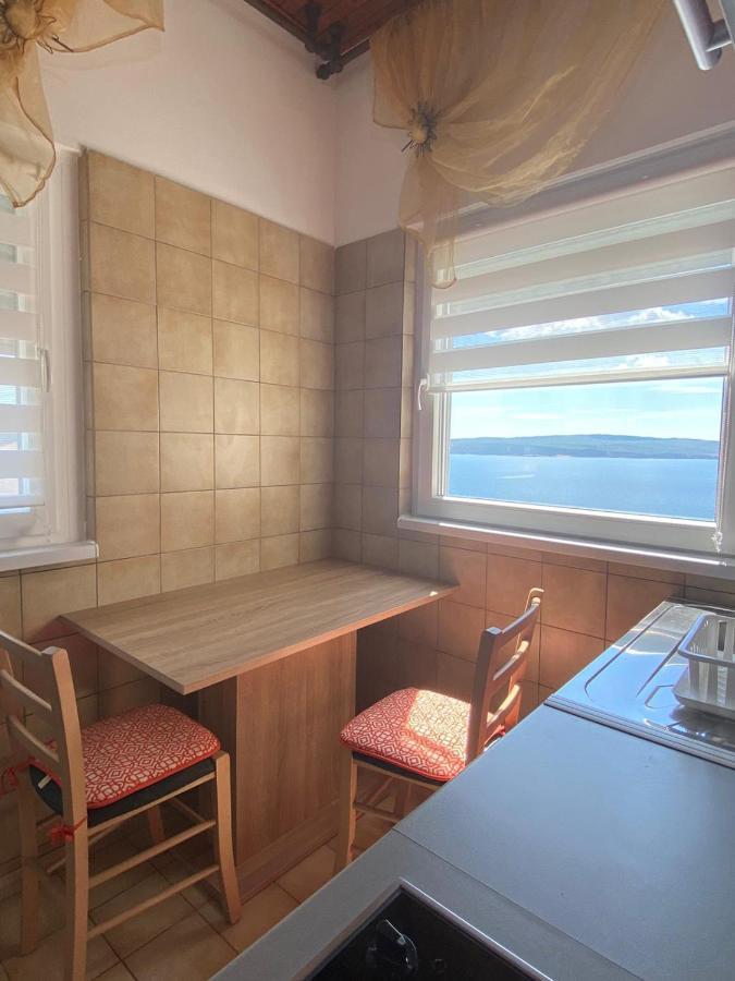 Apartments Drazen Crikvenica Bagian luar foto