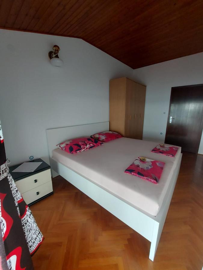 Apartments Drazen Crikvenica Bagian luar foto