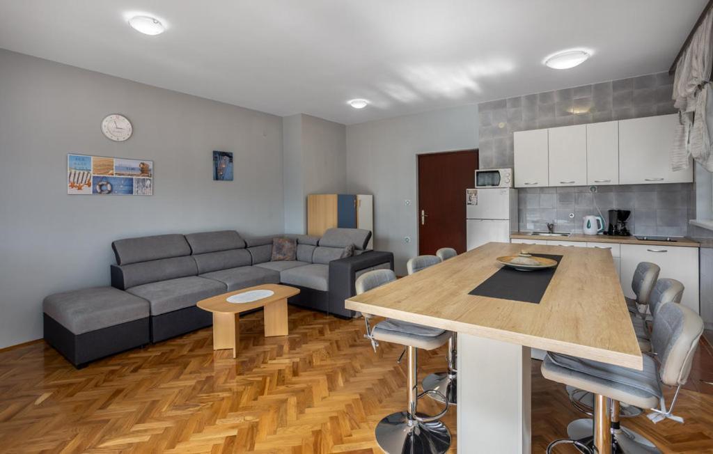 Apartments Drazen Crikvenica Bagian luar foto
